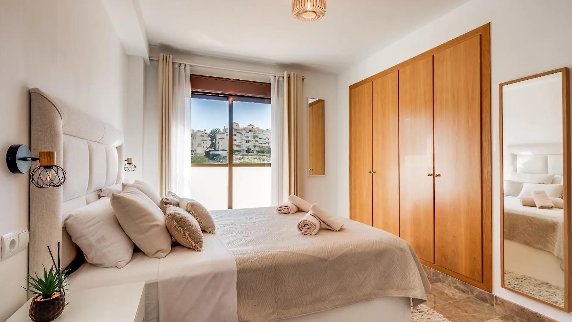 Prachtig Appartement Met Uitzicht Op Het Zwembad Estepona